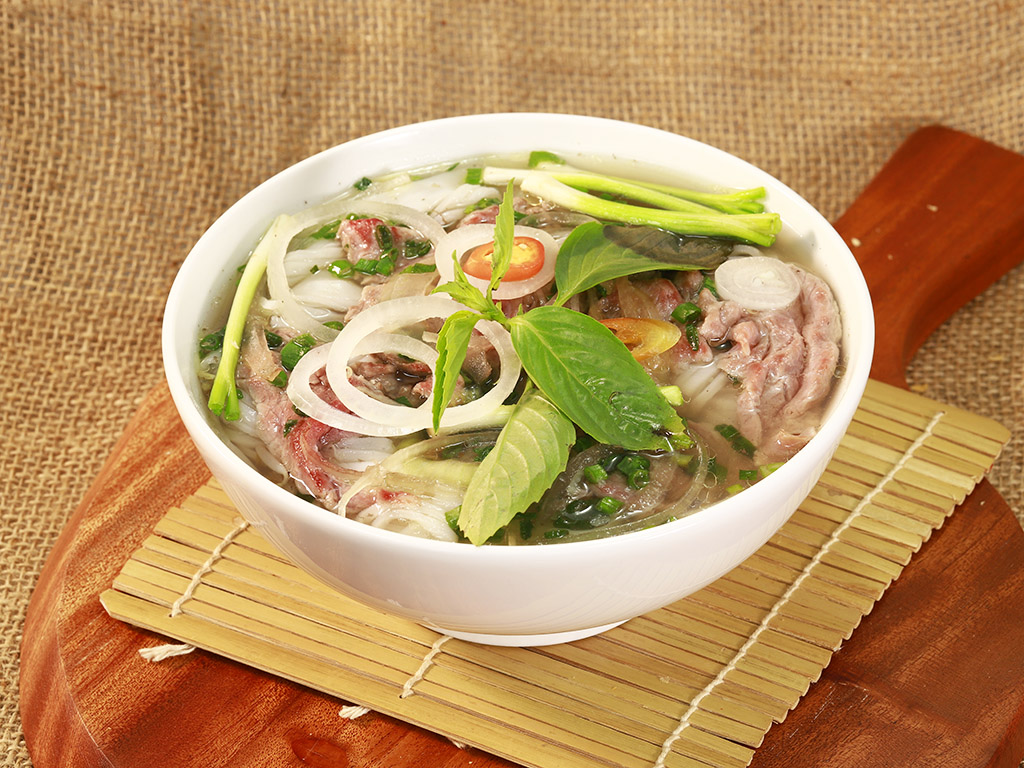 The Delicious World of Pho Exploring the Iconic Vietnamese Dish